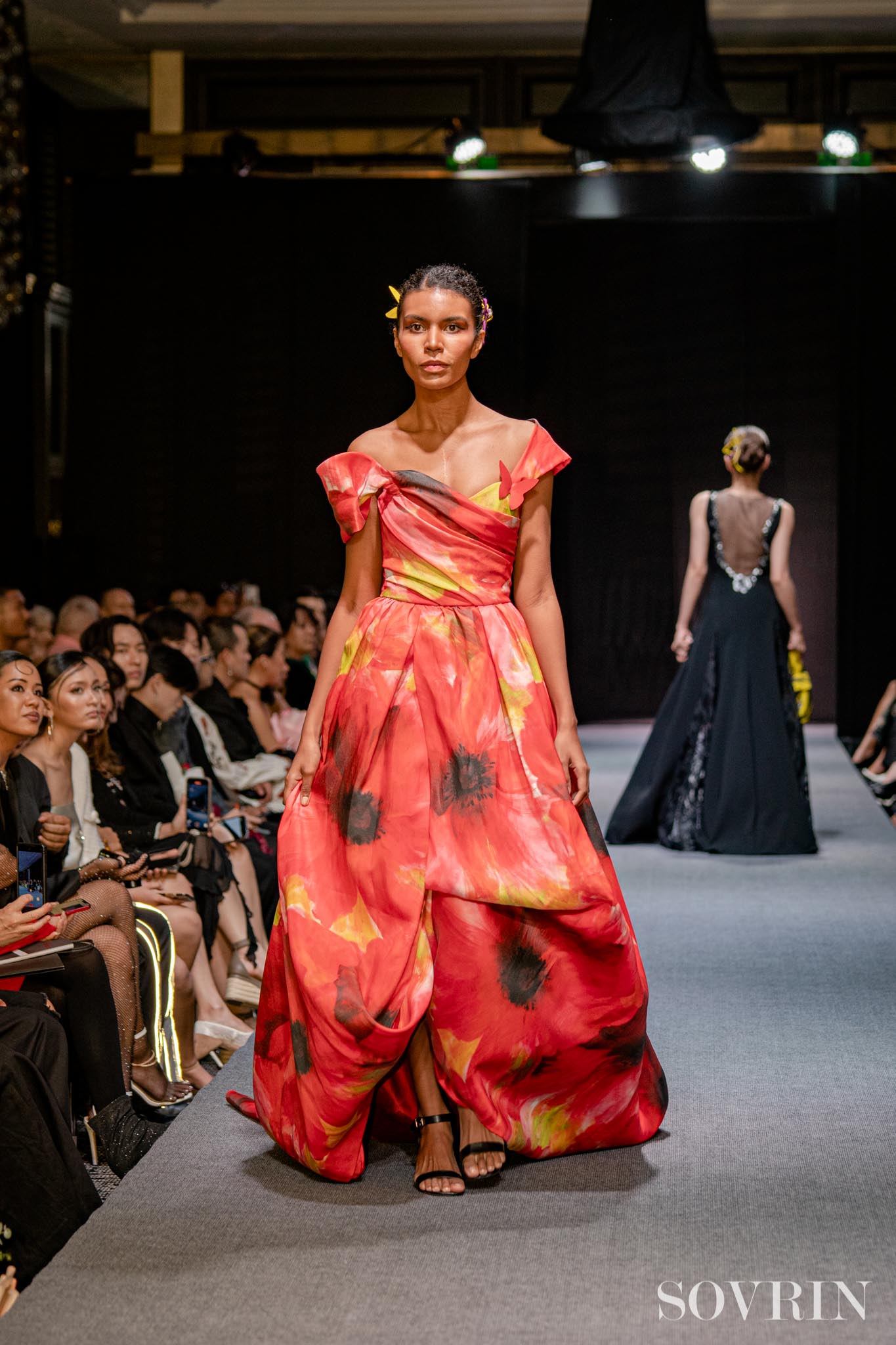 Collection by ALFREDO VAEZ COUTURE