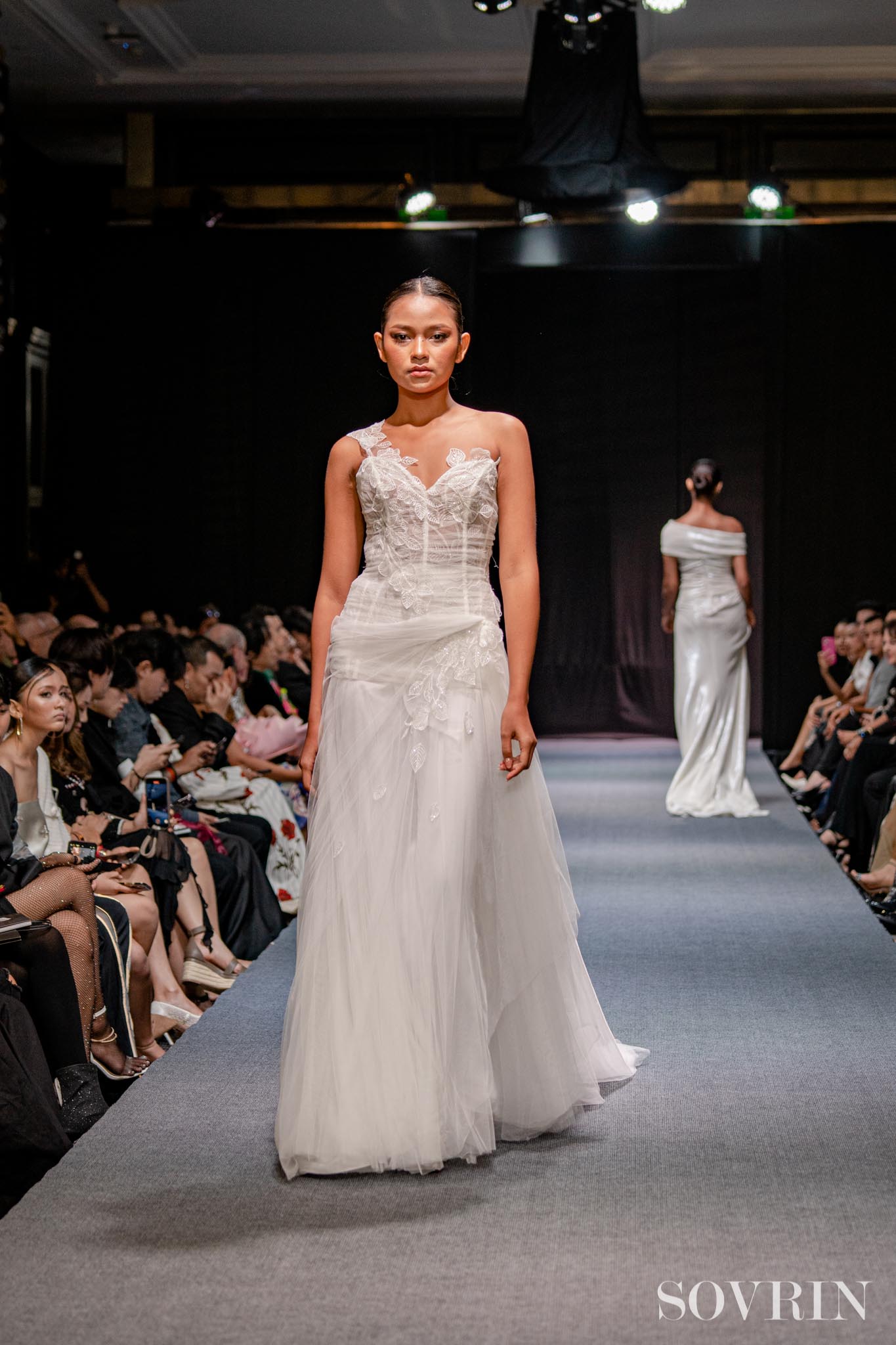 Collection by ALFREDO VAEZ COUTURE