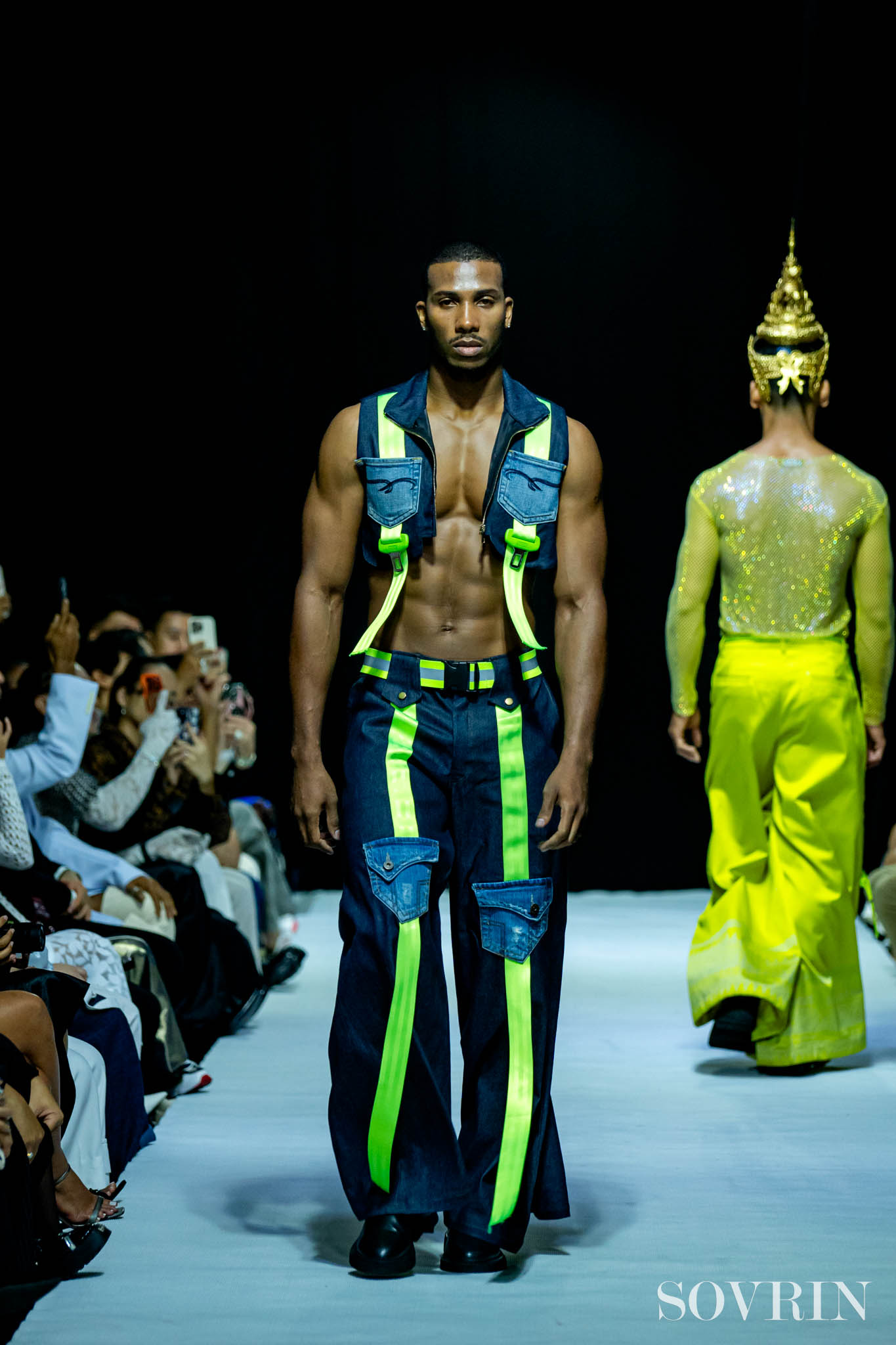 Designer : Drewe Taylor